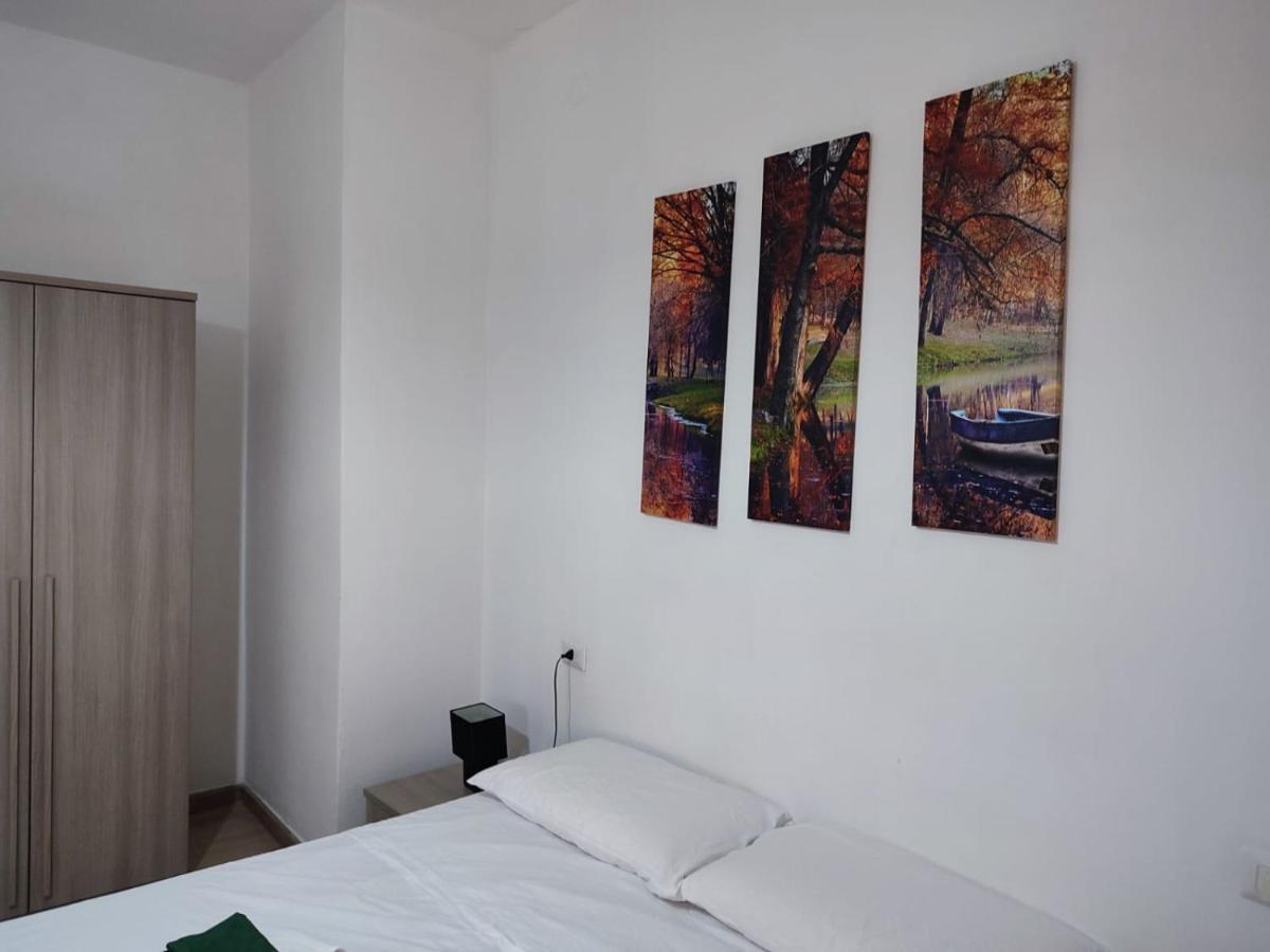 Rooms For Rent 67 Sassari Exteriör bild
